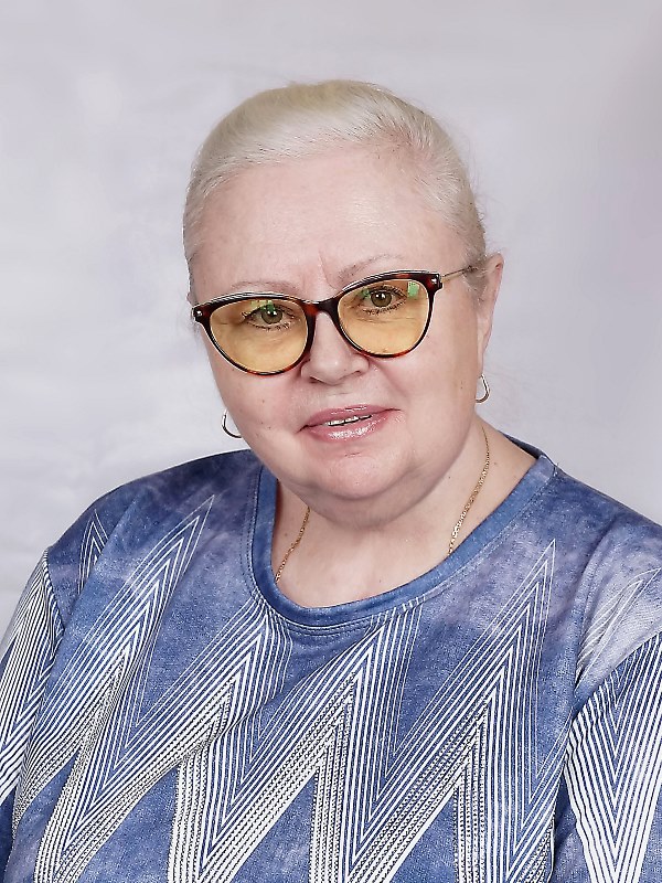 Демина Елена Ивановна.